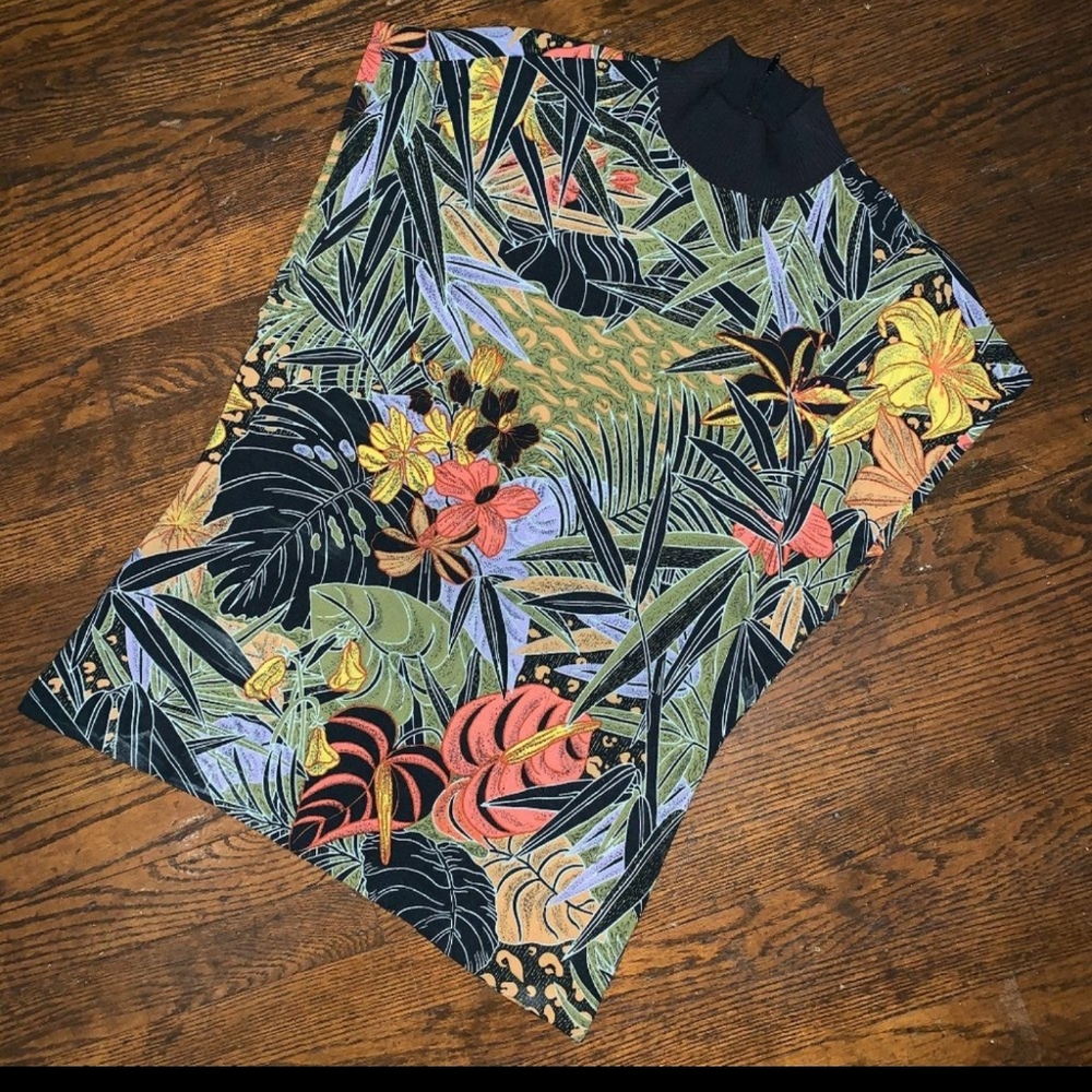 Francine Browner size M top